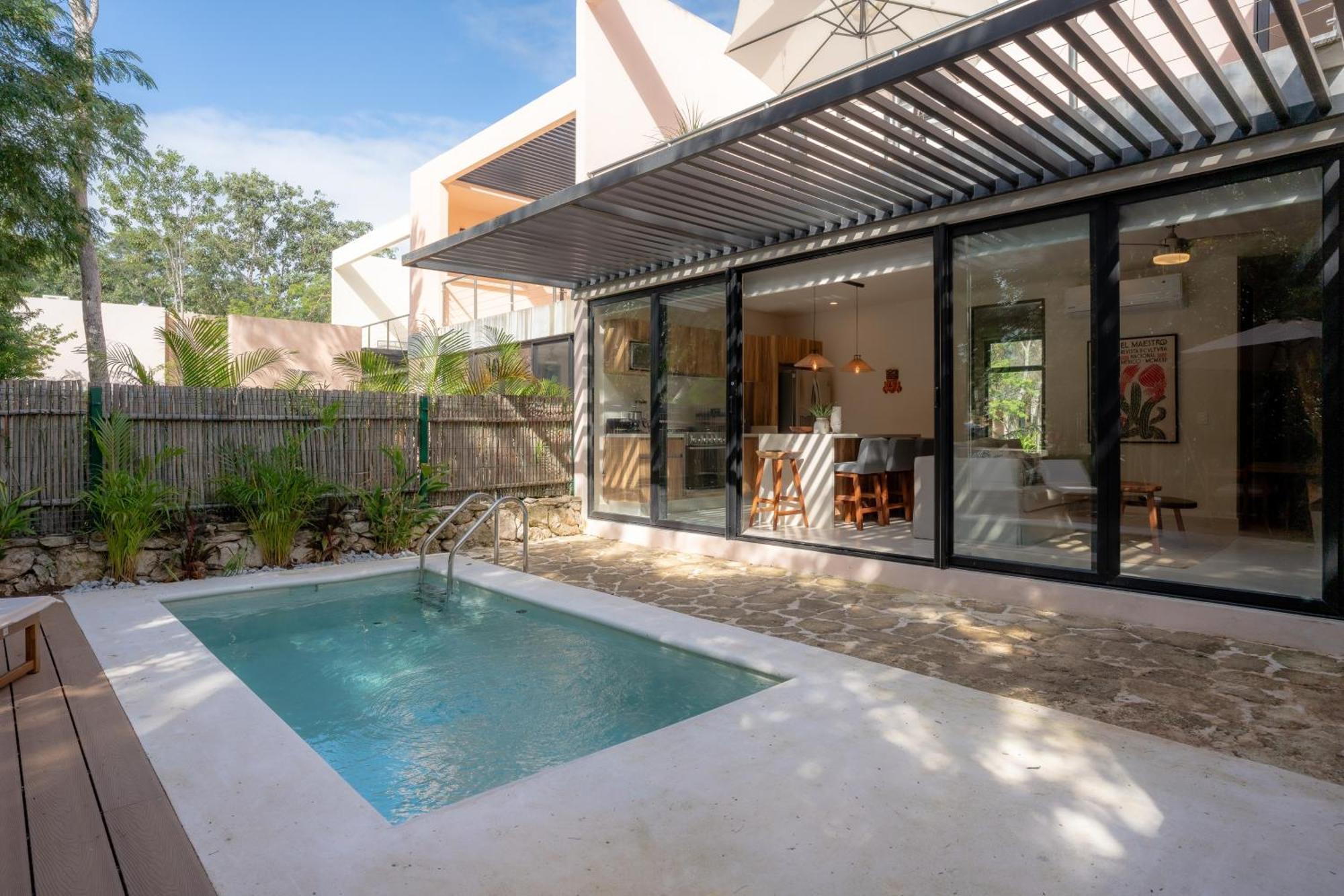 The Hibiscus House
